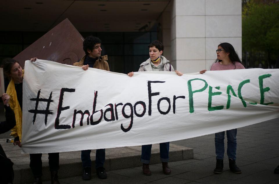 A protest was held on April 22 in front of the headquarters of German Chancellor Olaf Scholz's party, the Social Democrats, SPD, demanding an energy emabargo to Russia and the stop of the war in Ukraine, in Berlin,