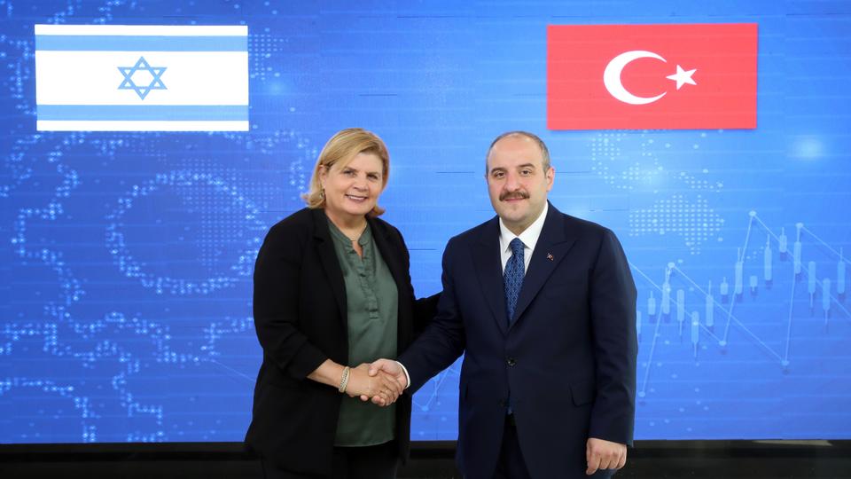 Varank explained the details of Türkiye's production and investment environment to Barbivai.