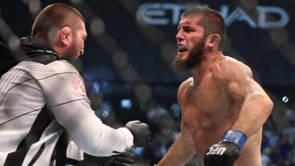 Makhachev handed the belt to Khabib Nurmagomedov who took over from his father as the Russian's coach and is himself a former UFC lightweight champion.