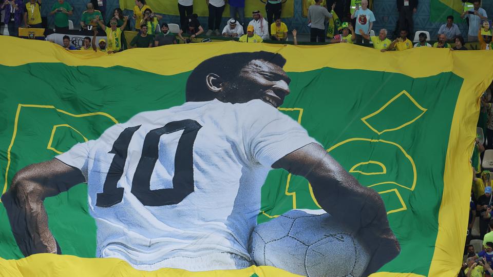 At the ongoing World Cup in Qatar, players and fans expressed their support for Pele.