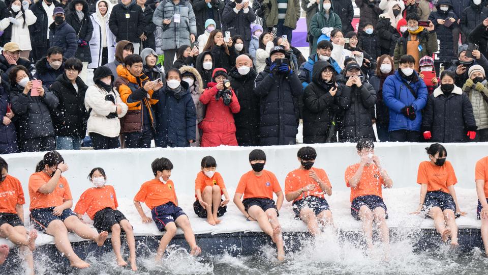 The event was chosen as the nation's best festival by the culture ministry in 2010.