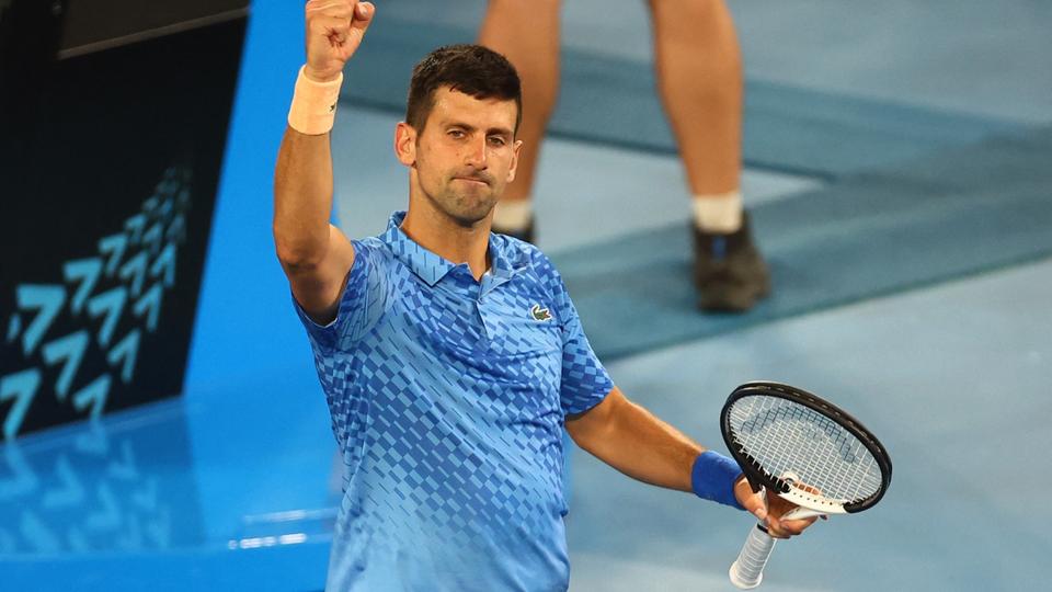 Djokovic continued his charge towards a 10th Australian Open title with a superb victory over Grigor Dimitrov.