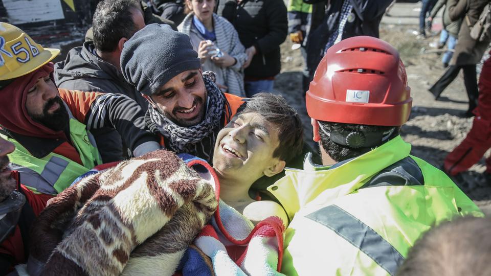 Sixteen-year-old Mahmut Salman, who was under the rubble in Iskenderun, was rescued after 56 hours.