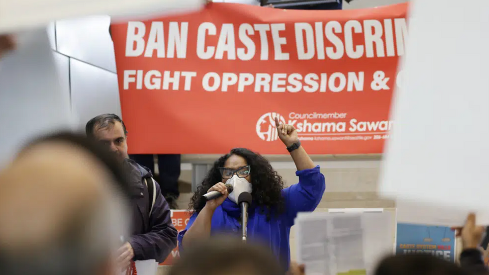 Dalit activists from Seattle and beyond rallied at Seattle City Hall in support of the ordinance, said Thenmozhi Soundararajan, founder and executive director of California-based Equality Labs.