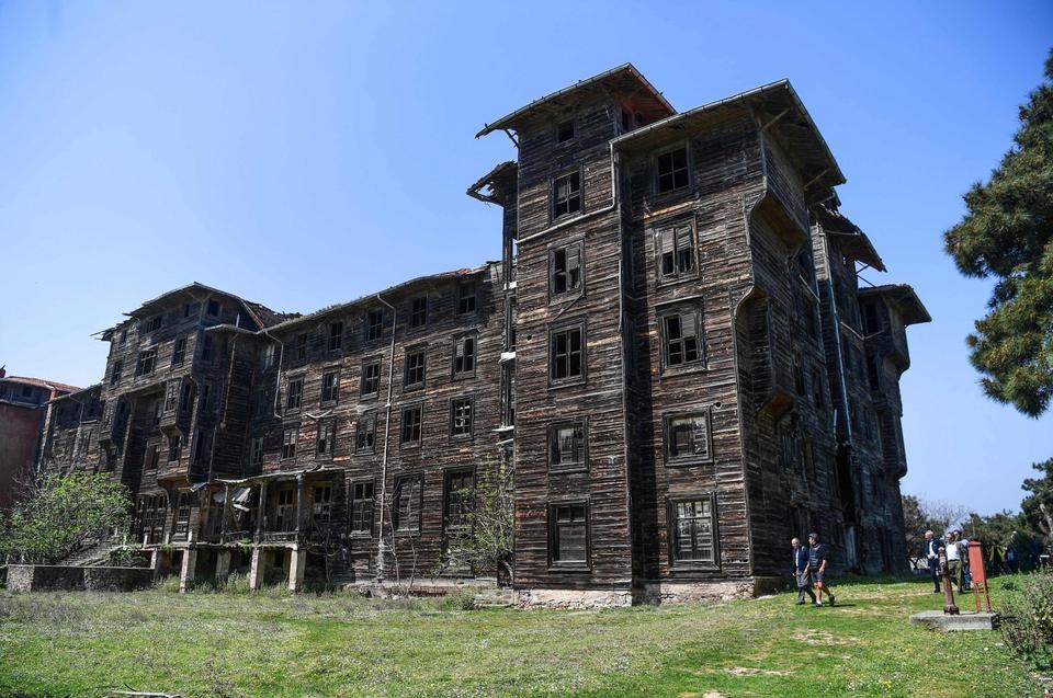 The construction of multi-storey wooden structures such as the Buyukada Greek Orphanage, became possible with the opening of the Ottoman Timber Factory in 1892.