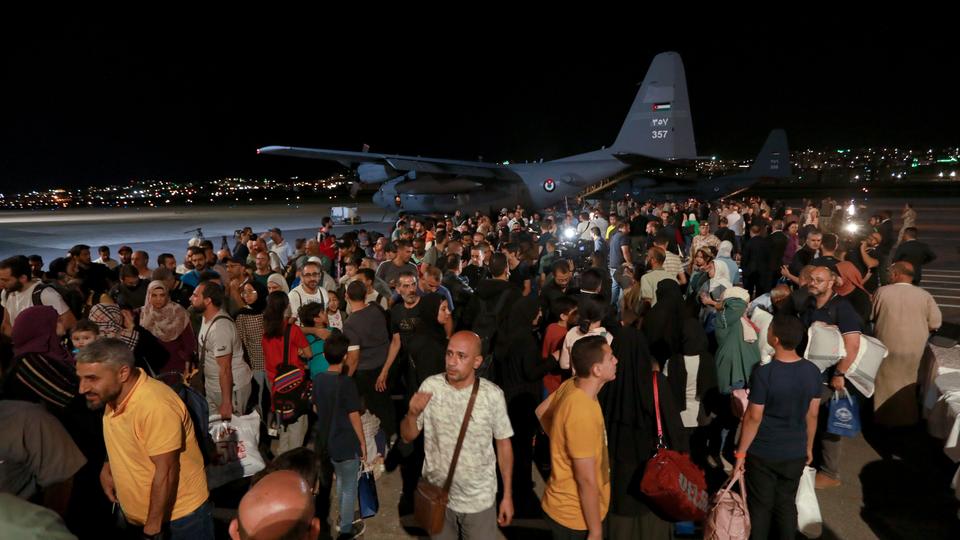 More than 420 people have been killed and thousands wounded, according to UN figures, amid fears of wider turmoil and a humanitarian disaster.