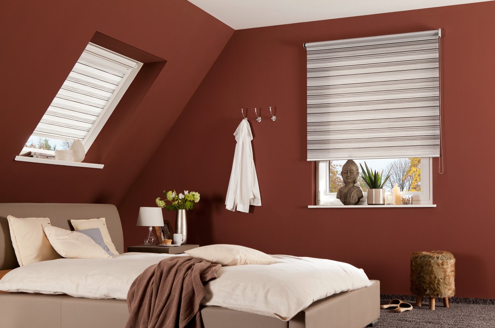 Indoor blinds come in different sizes and a variety of materials, from transparent to opaque to completely darkening. (dpa Photo)
