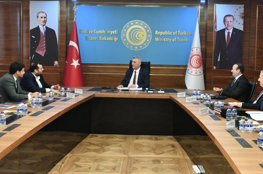Türkiye’s Trade Minister Ömer Bolat (C) meets with Mohamed Hassan Alsuwaidi (L), the chief executive officer of Abu Dhabi Development Holding (ADQ), at the ministry's headquarters, in Ankara, Türkiye, July 3, 2023. (Twitter Photo: @omerbolatTR)