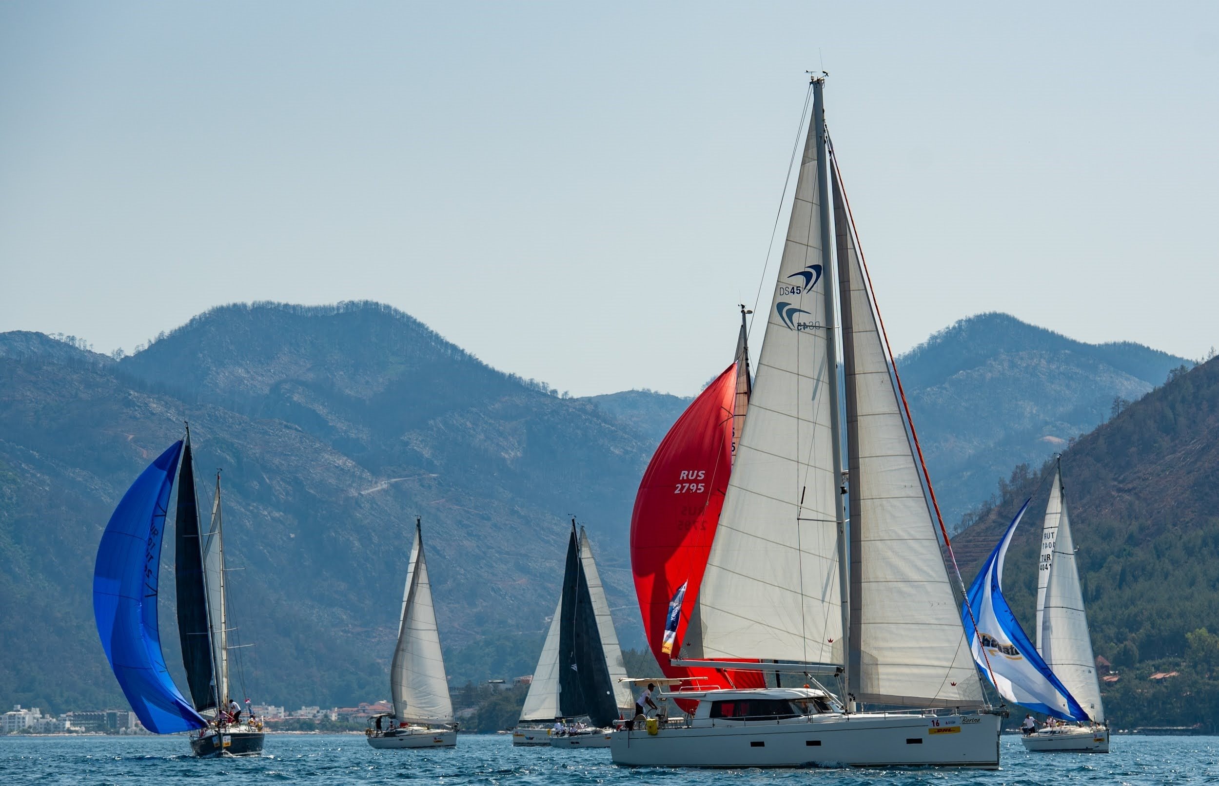 284067 Turkish sailors pose for a photo during the Presidential International Yacht Race, Müğla, Türkiye, May 25, 2022. (Courtesy of Sail Türkiye)