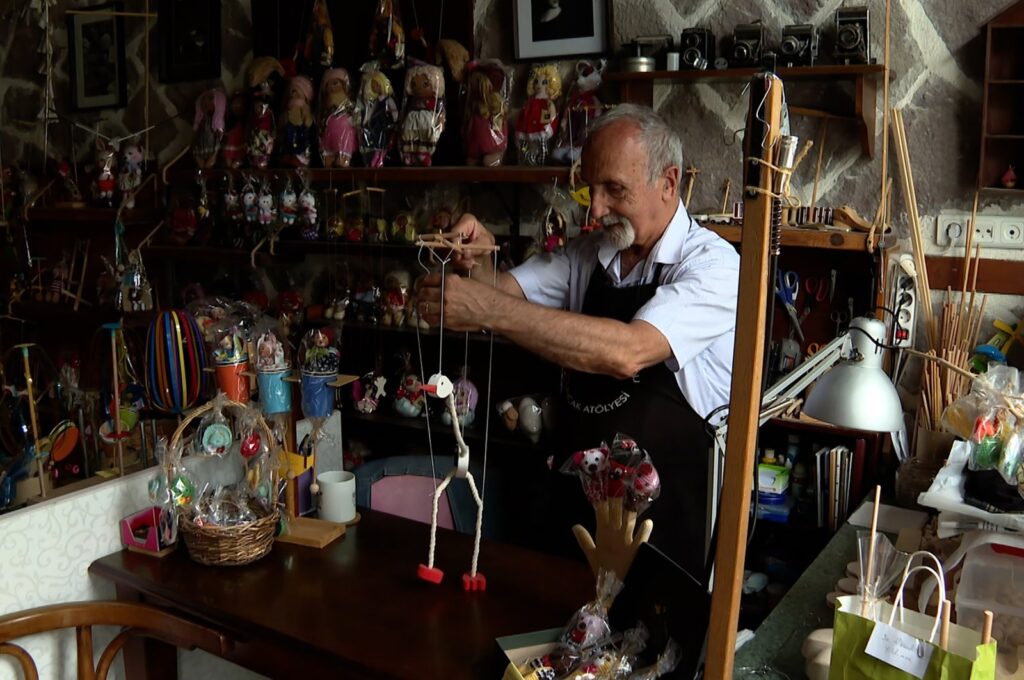Orhan Karaalioğlu in his workshop, in Ankara, Türkiye, July 23, 2023. (AA Photo)