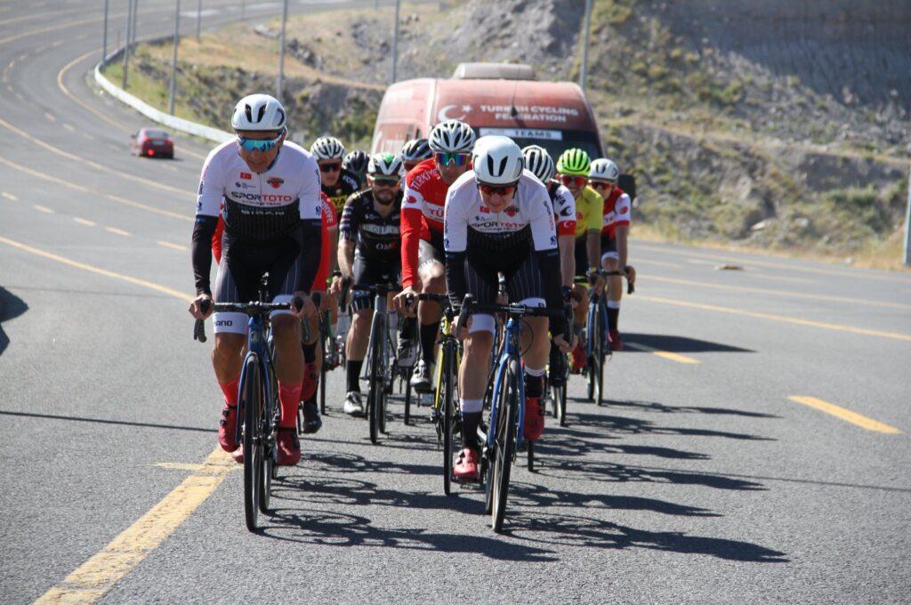 Turkish cyclists train ahead of the 2023 World Road Cycling Championship, Kayseri, Türkiye, July 25, 2023. (AA Photo)