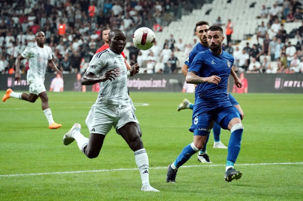 Beşiktaş's Vincent Aboubakar (L) in action against Tirana during the UEFA Europa Conference League qualification match, Istanbul, Türkiye, July 27, 2023. (AA Photo)