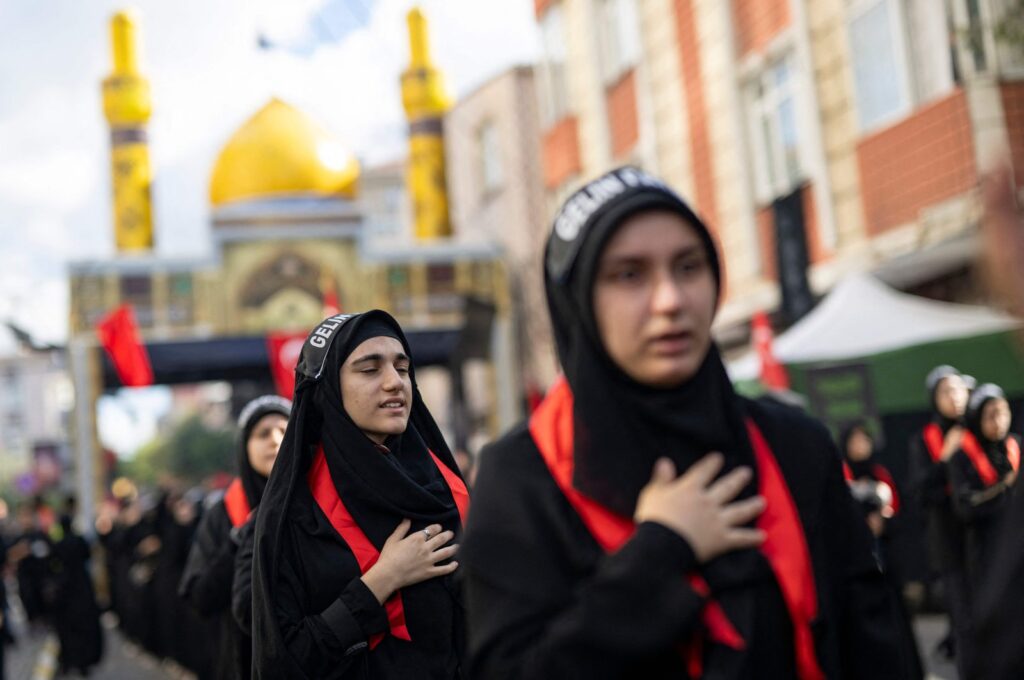 Shiite Muslims take part in the "Ashura" to commemorate the death of the grandson of the Prophet Muhammad who died during the Battle of Karbala in A.D. 680, Istanbul, Türkiye, July 27, 2023. (AFP Photo)