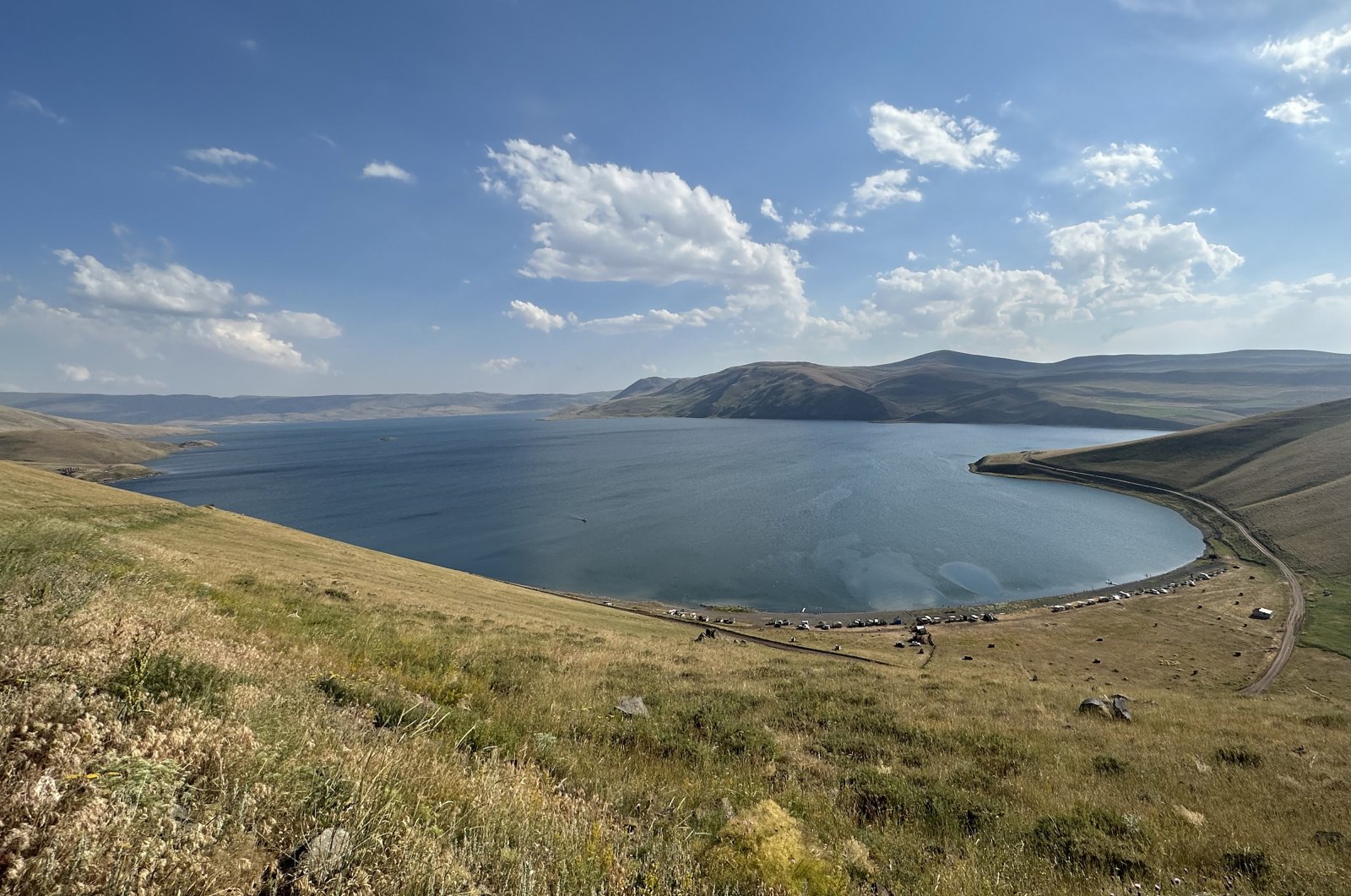 A general view of Balık Lake amid a warm summer day, Ağrı, eastern Türkiye, Aug. 3, 2023. (AA Photo)