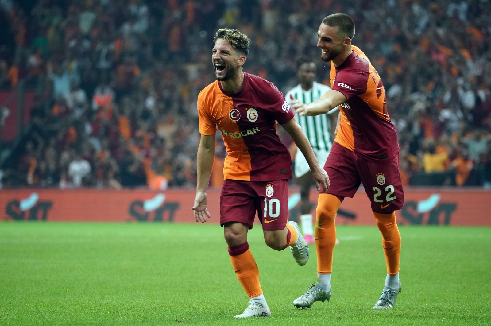 Galatasaray's Dries Mertens celebrates after scoring against Zalgiris during the UEFA Champions League qualifiers 2nd round, Istanbul, Türkiye, Aug. 2, 2023. (IHA Photo)
