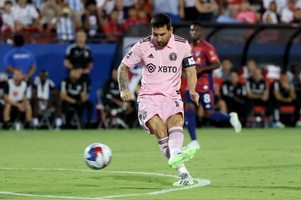 Inter Miami forward Lionel Messi scores during the first half against FC Dallas at Toyota Stadium, Texas, US., Aug 6, 2023. (Reuters Photo)