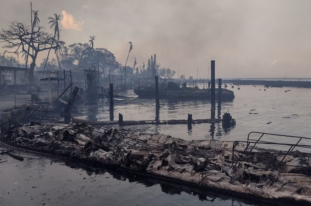 A charred boat lies in the scorched waterfront in the devastated Maui's city of Lahaina, Hawaii, U.S., Aug. 9, 2023. (Reuters Photo)