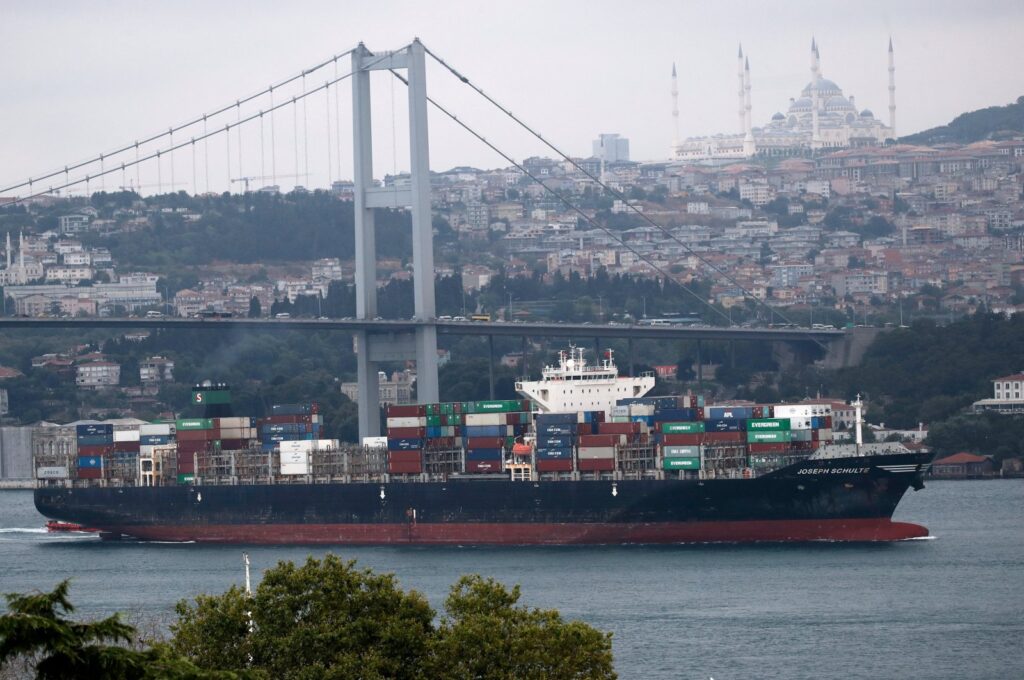 Hong Kong-flagged container ship Joseph Schulte transits Bosporus in Istanbul, Türkiye, Aug. 18, 2023. (Reuters Photo)