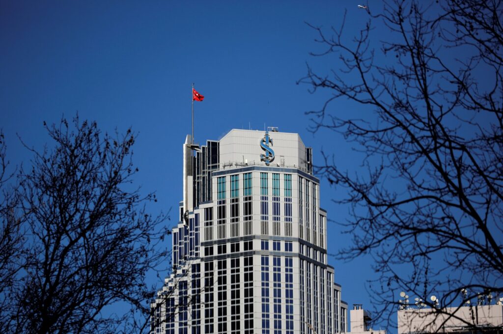 The headquarters of Işbank is pictured in Istanbul, Türkiye, Feb. 13, 2020. (Reuters Photo)