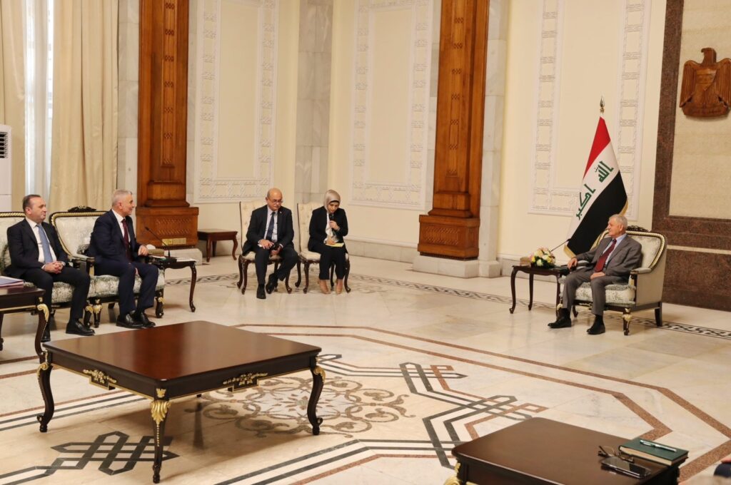 Trade Minister Ömer Bolat (2nd-L) is received by Iraqi President Abdul Latif Rashid in Baghdad, Iraq, Aug. 29, 2023. (Twitter Photo: @omerbolatTR)