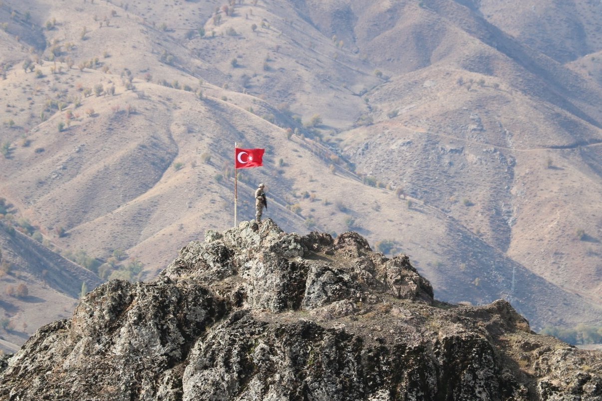 This photo showing a Turkish soldier on duty was shared by the Interior Ministry with the announcement of the surrender of more terrorist members, Aug. 31, 2023 (DHA Photo)
