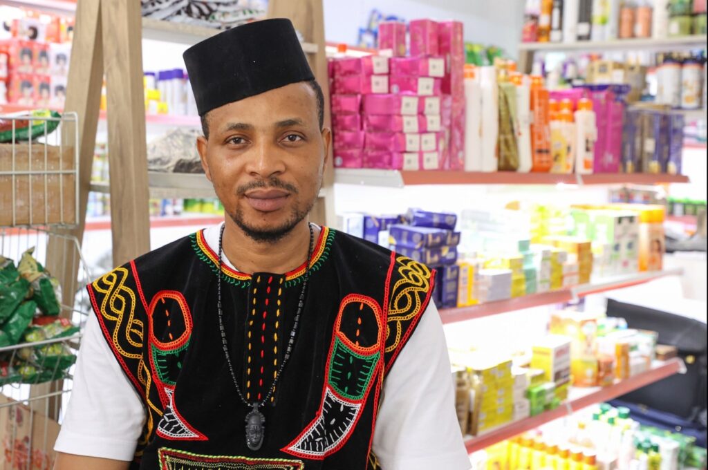 Mark Kendrick Imafidon poses in his store "Afrikan Son Durak," Istanbul, Türkiye, Sept. 03, 2023. (AA Photo)