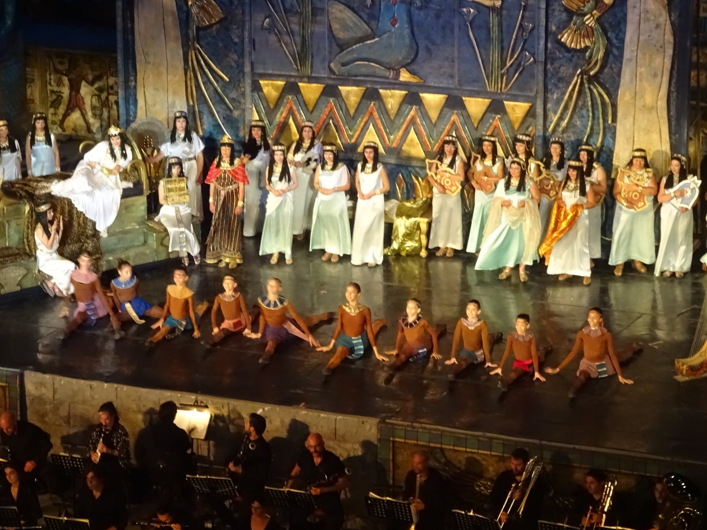 292798 Amneris in the second act, performed excellently with their well-choreographed Egyptian-inspired dancing, Antalya, Türkiye, Sept. 4, 2023. (Photo by Peter Dore)