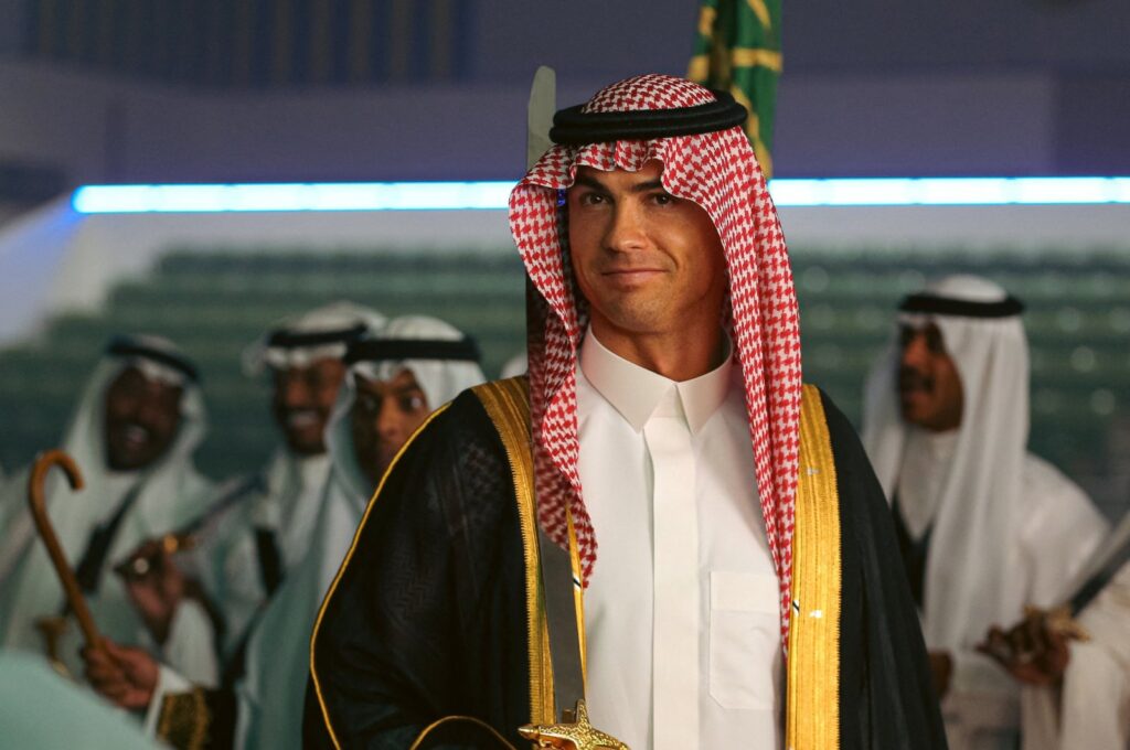 Portuguese forward Cristiano Ronaldo in traditional clothing during a ceremony marking Saudi Arabia's national day, Riyadh, Saudi Arabia, Sept. 23, 2023. (AFP Photo)