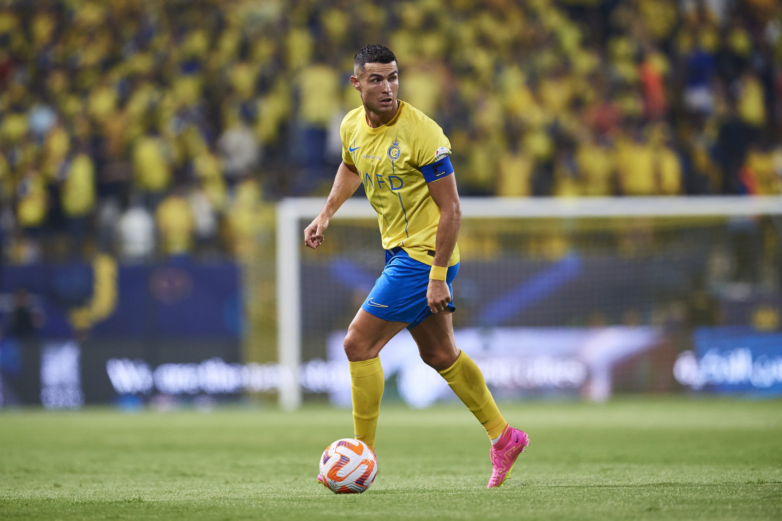 293986 Al Nassr's Cristiano Ronaldo controls the ball during the Saudi Pro League football match between Al-Nassr and Al-Taawon at Al Awwal Park at King Saud University, Riyadh, Saudi Arabia, Aug. 18, 2023. (Getty Images Photo)