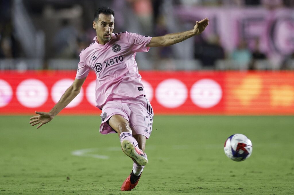 Inter Miami's Sergio Busquets passes the ball in the first half during a match between Nashville SC and Inter Miami CF at DRV PNK Stadium, Miami, US., Aug. 30, 2023. (AFP Photo)