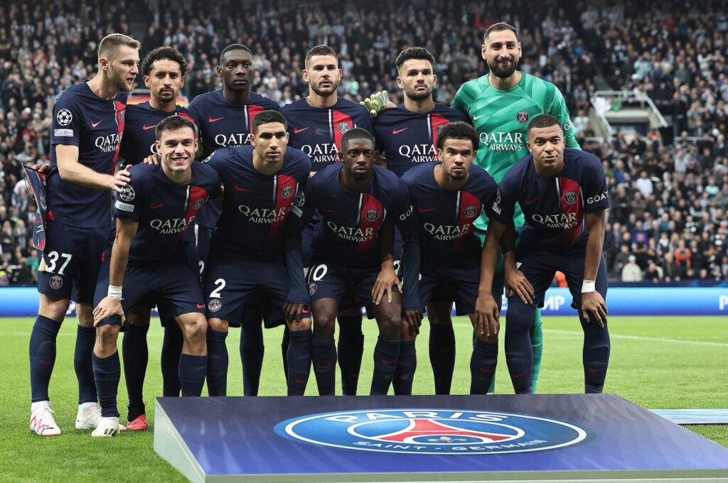 Paris Saint-Germain players pose for a team photo ahead of the UEFA Champions League Group F football match between Newcastle United and Paris Saint-Germain at St James' Park, Newcastle-upon-Tyne, U.K., Oct. 4, 2023. (AFP Photo)