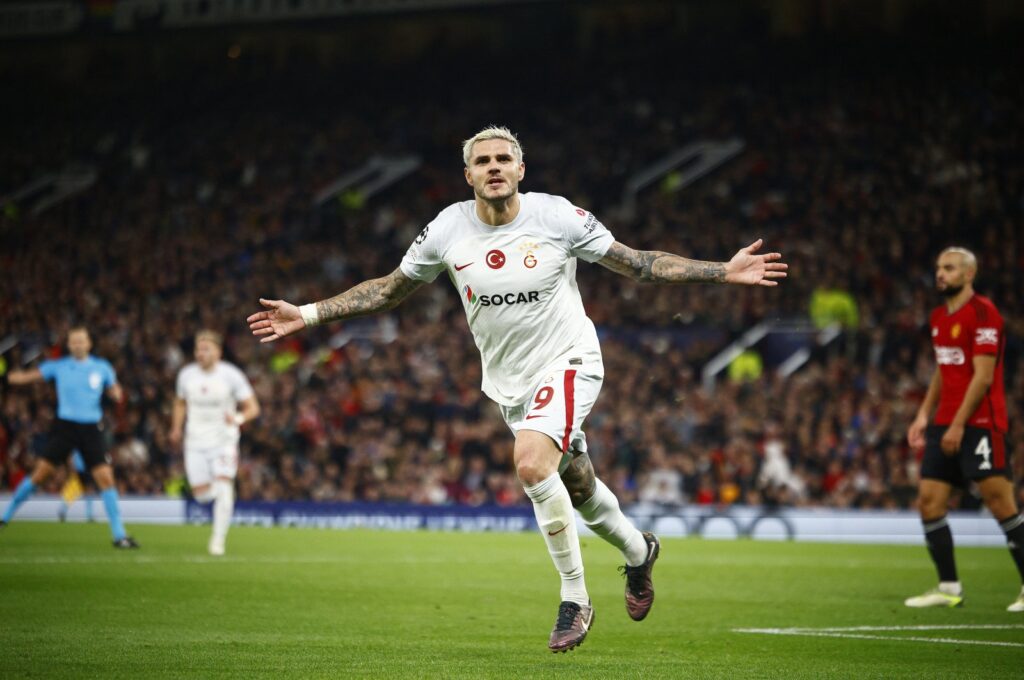 Galatasaray's Mauro Icardi celebrates after scoring his team's third goal during the UEFA Champions League match against Manchester United at Old Trafford, Manchester, U.K., Oct. 3, 2023. (Getty Images Photo)