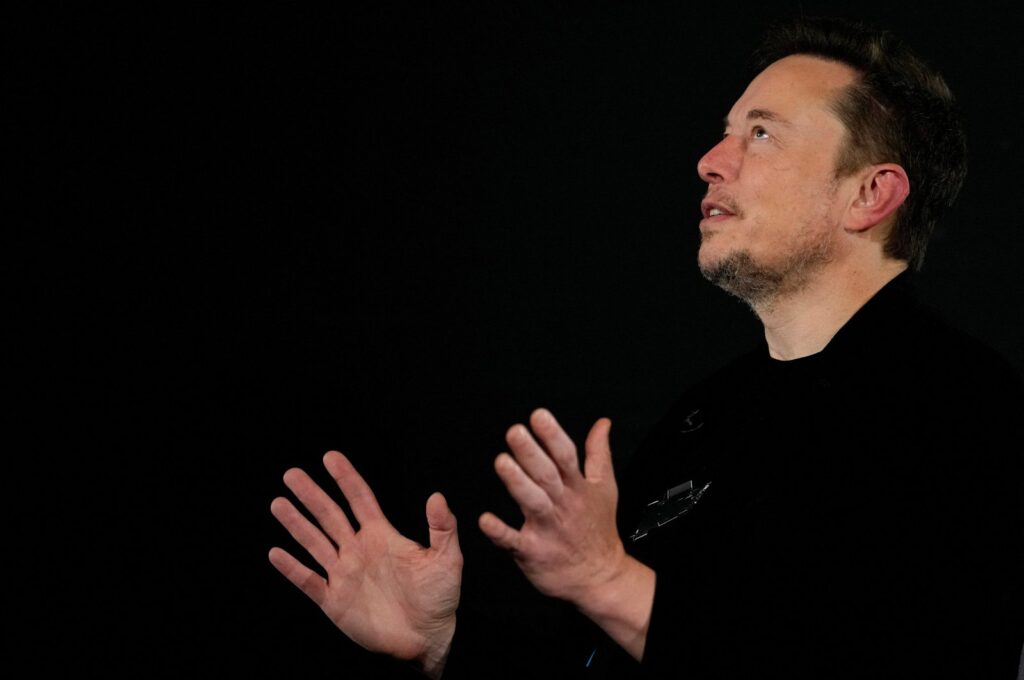 Tesla and SpaceX CEO Elon Musk gestures during an event in London, U.K., Nov. 2, 2023. (Reuters Photo)