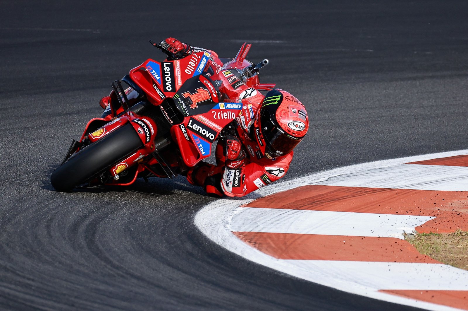 Ducati Italian rider Francesco Bagnaia competes in the MotoGP Valencia Grand Prix at the Ricardo Tormo racetrack, Valencia, Spain, Nov. 26, 2023. (AFP Photo)