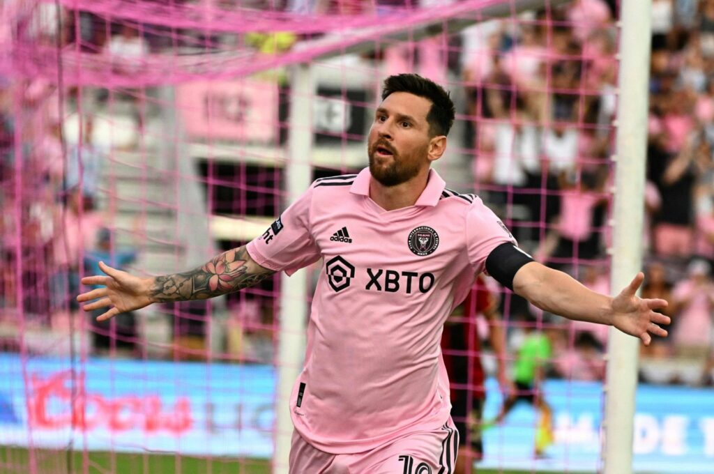 Inter Miami's Argentine forward Lionel Messi celebrates after scoring the team's first goal during the Leagues Cup football match between Inter Miami CF and Atlanta United FC at DRV PNK Stadium in Fort Lauderdale, Florida, U.S., July 25, 2023. (AFP Photo)
