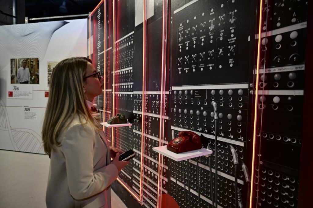 A visitor at the "100 Years Voice Tunnel" digital exhibition, Ankara, Türkiye, Dec. 14, 2023. (AA Photo)