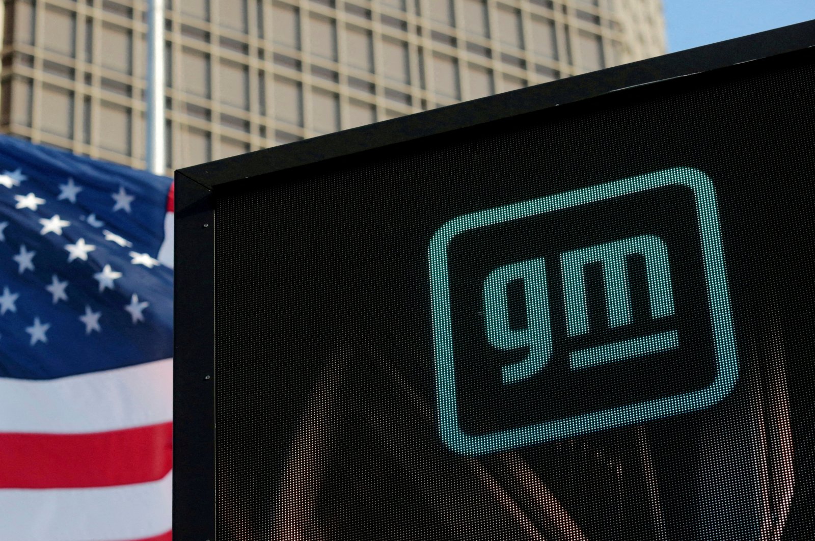 The new GM logo is seen on the facade of the General Motors headquarters in Detroit, Michigan, U.S., March 16, 2021. (Reuters Photo)