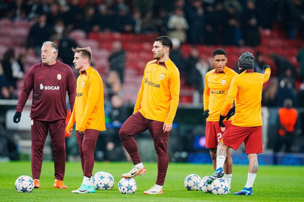 Galatasaray's players warm up before a Champions League match against Copenhagen, Copenhagen, Dec. 12, 2023. (AFP Photo)