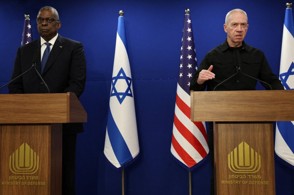 U.S. Secretary of Defense Lloyd Austin and Israeli Defense Minister Yoav Gallant hold a joint news conference at Israel's Ministry of Defense in Tel Aviv, Israel Dec. 18, 2023. (Reuters Photo)