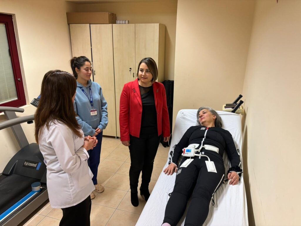 Clinical trials continue on "bionic clothing" treatment at Hacettepe University, Ankara, Türkiye, Dec. 21, 2023. (DHA Photo)