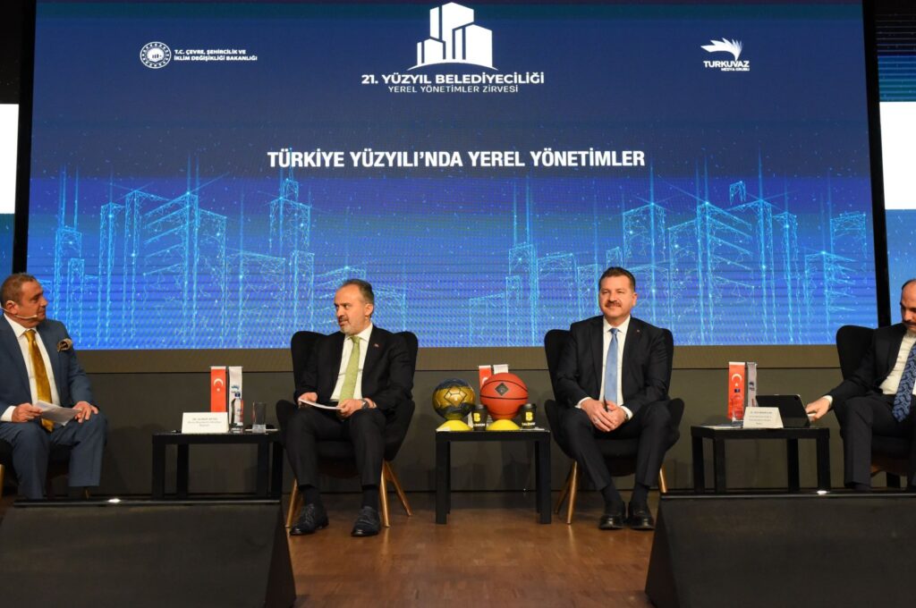 Participants discuss urbanization and municipalism at Turkuvaz Media Group, Istanbul, Türkiye, Dec. 21, 2023. (Courtesy Turkuvaz Media Group)