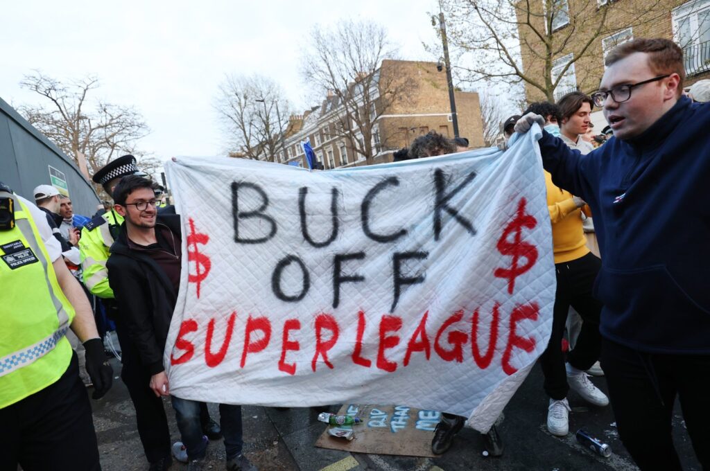 Football fans gather to protest the introduction of the European Super League, London, U.K., April 20, 2021. (Getty Images Photo)