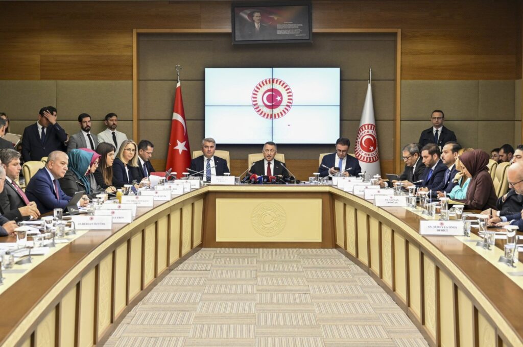 Parliament's foreign affairs commission head Fuat Oktay chairs a meeting in Ankara, Türkiye, Nov. 16, 2023. (AA File Photo)