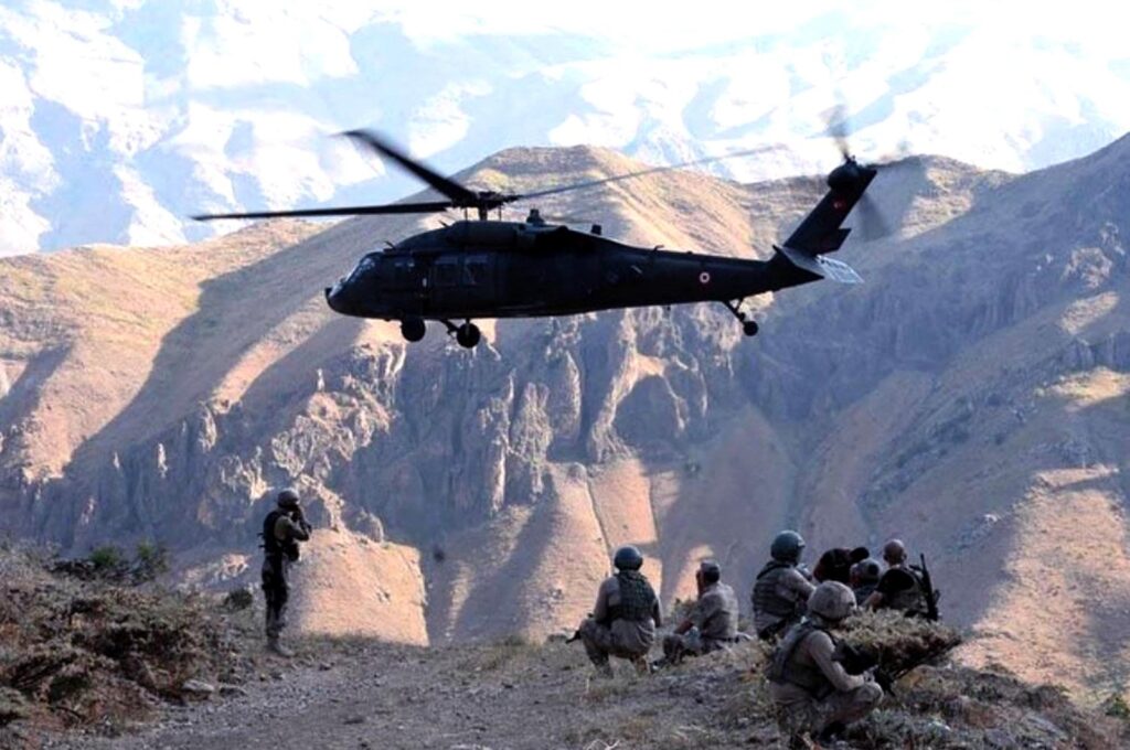 A Turkish helicopter flies at an unspecified location in this undated file photo. (Sabah File Photo)