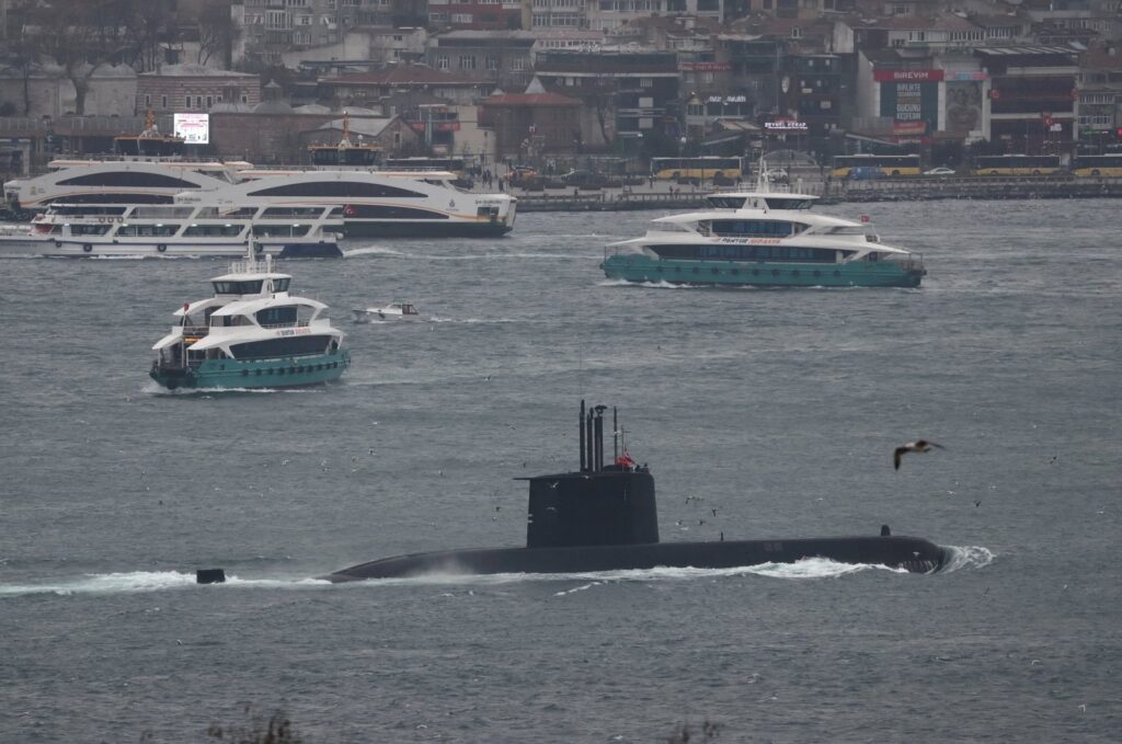 A Preveze class submarine of the Turkish Naval Forces Command sails in the Bosporus toward the Marmara Sea, Istanbul, Turkey, Jan. 11, 2022. (Reuters File Photo)