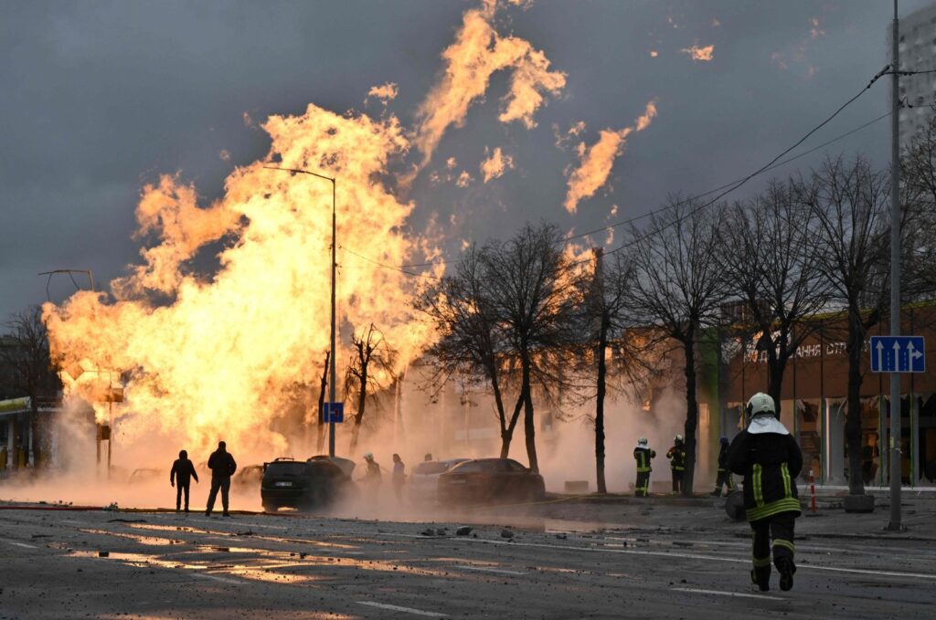 Ukrainian firefighters attempt to extinguish a fire after a missile strike in Kyiv, Ukraine, Jan. 2, 2024. (AFP Photo)