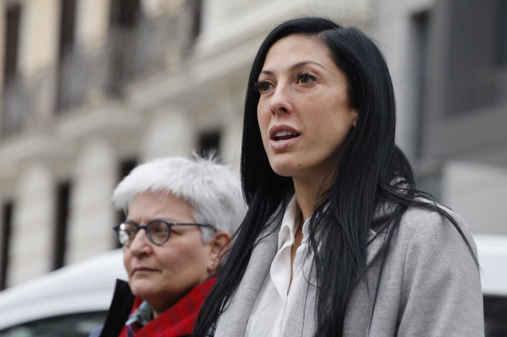 Spanish women's national team player Jennifer Hermoso (R) leaves following a hearing at the National Court, Madrid, Spain, Jan. 2, 2024. (EPA Photo)