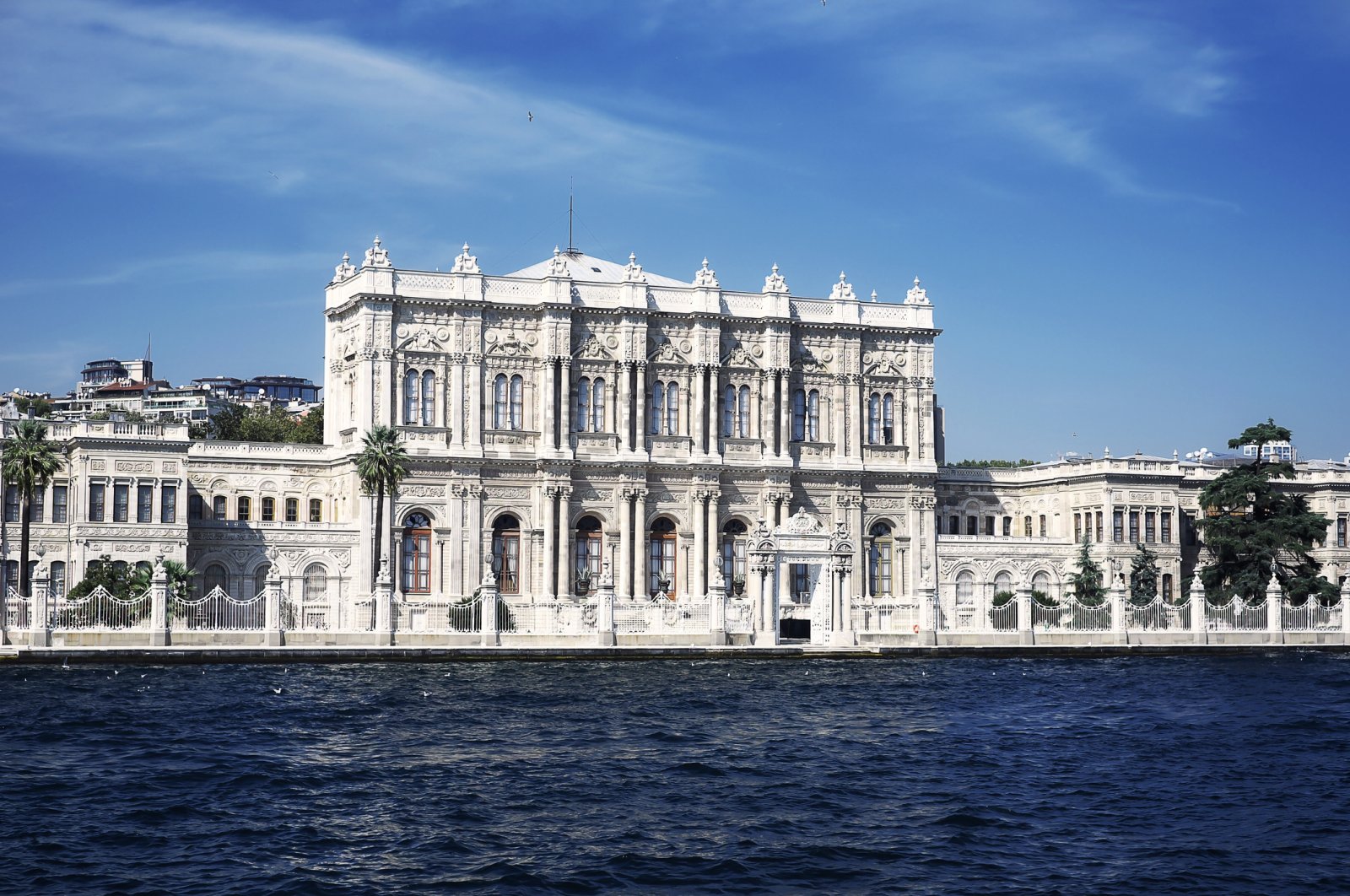 Dolmabahçe Palace, Istanbul, Türkiye. (Getty Images Photo)