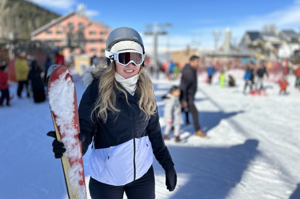 A visitor is seen in Palandöken Ski Center, one of the prominent winter centers in the country, situated in eastern Türkiye, Jan. 7, 2024. (AA Photo)