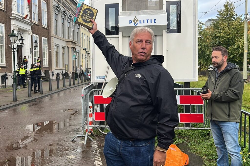 Edwin Wagensveld, the leader of PEGIDA in the Netherlands, desecrates the Quran in front of Türkiye's Embassy in The Hague, the Netherlands, Sept. 23, 2023. (AA Photo)